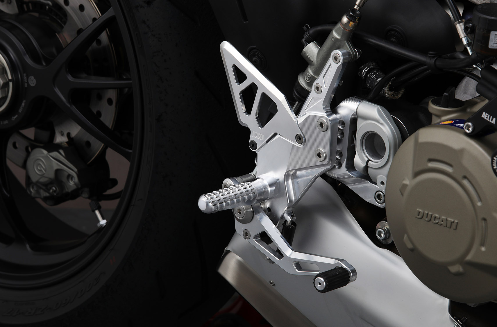 AELLA Riding Step Kit (Rearsets) for the Ducati Streetfighter V4 / S