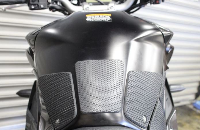 yamaha fz x tank pad