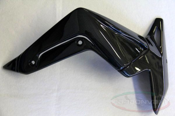 CARBONVANI - MV AGUSTA BRUTALE 990 / 1090 /R /RR CARBON FIBER LH RADIATOR  COVER (2010-11)